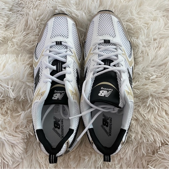 ❌SOLD❌ NWT New Balance 530 White Light Gold Black Men’s 7 | EU 40 | Women’s 8.5 - Picture 5 of 15